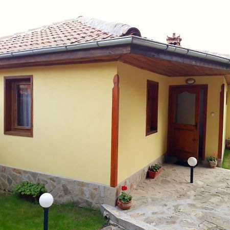 Sarafova Guest House Koprivshtitsa Exterior foto